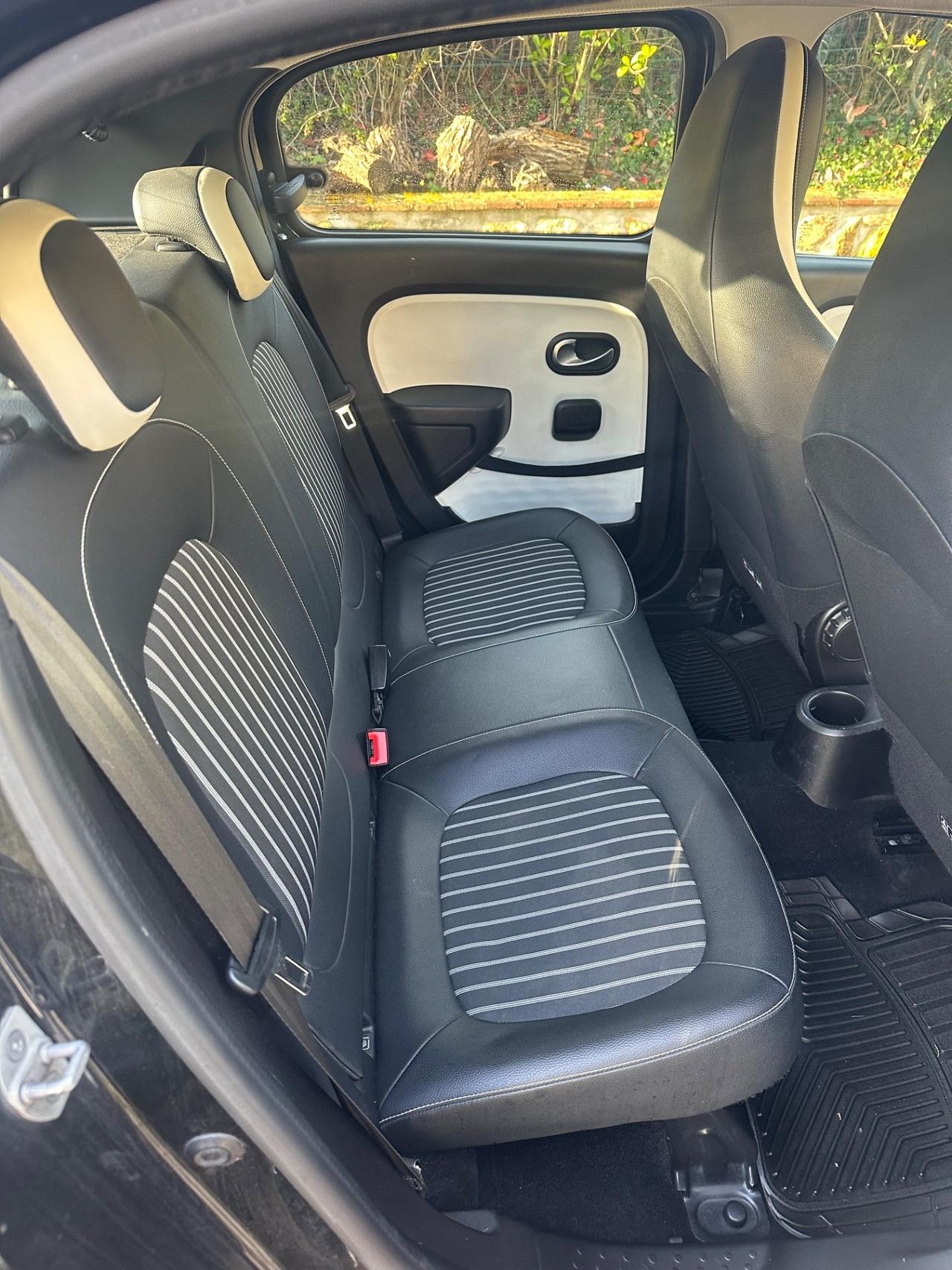 Renault Twingo SCe 65 CV Intens