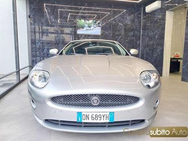JAGUAR XK 4.2 V8 Convertibile