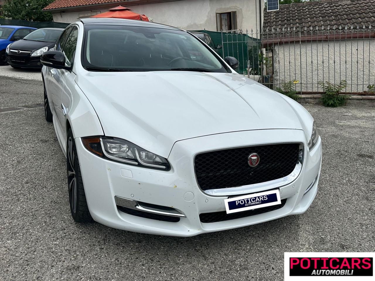 Jaguar XJ 3.0 V6 S/C 340 CV AWD R-Sport