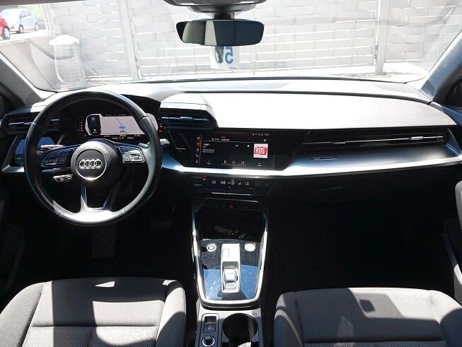Audi A3 Sedan 35 TDI S tronic Business