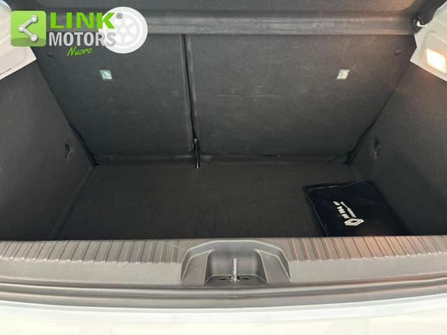 RENAULT Clio TCe 91 CV KM CERT, NEOPAT, LED.