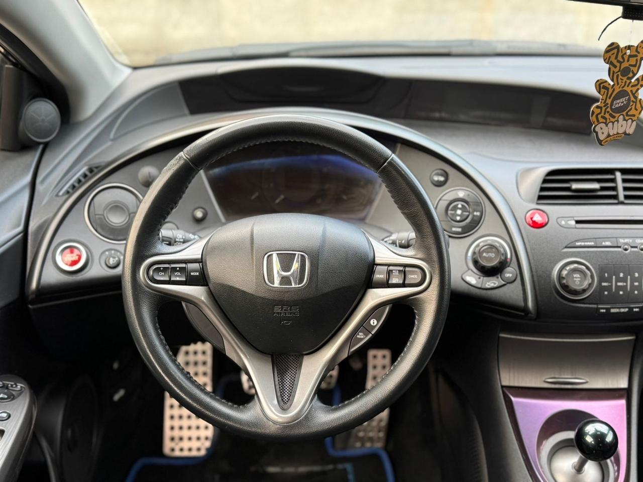 Honda Civic 1.8 i-VTEC 5p. Exclusive