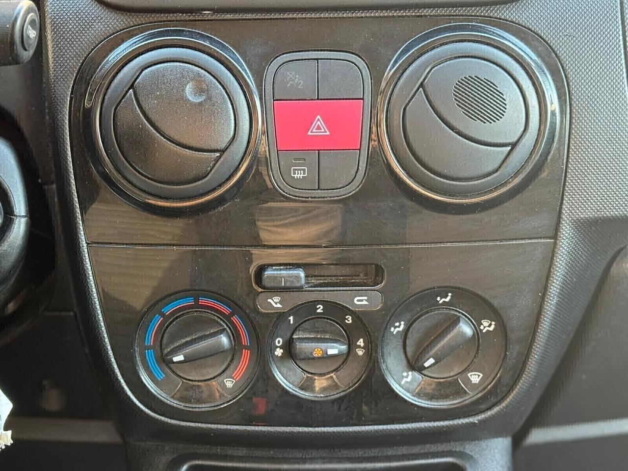 Fiat Qubo 1.3 MJT 95 CV Trekking