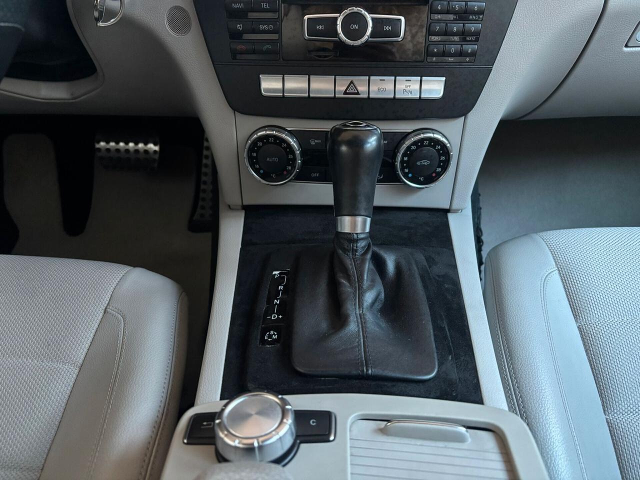 Mercedes-benz C 220 CDI BlueEFFICIENCY Coupé Avantgarde