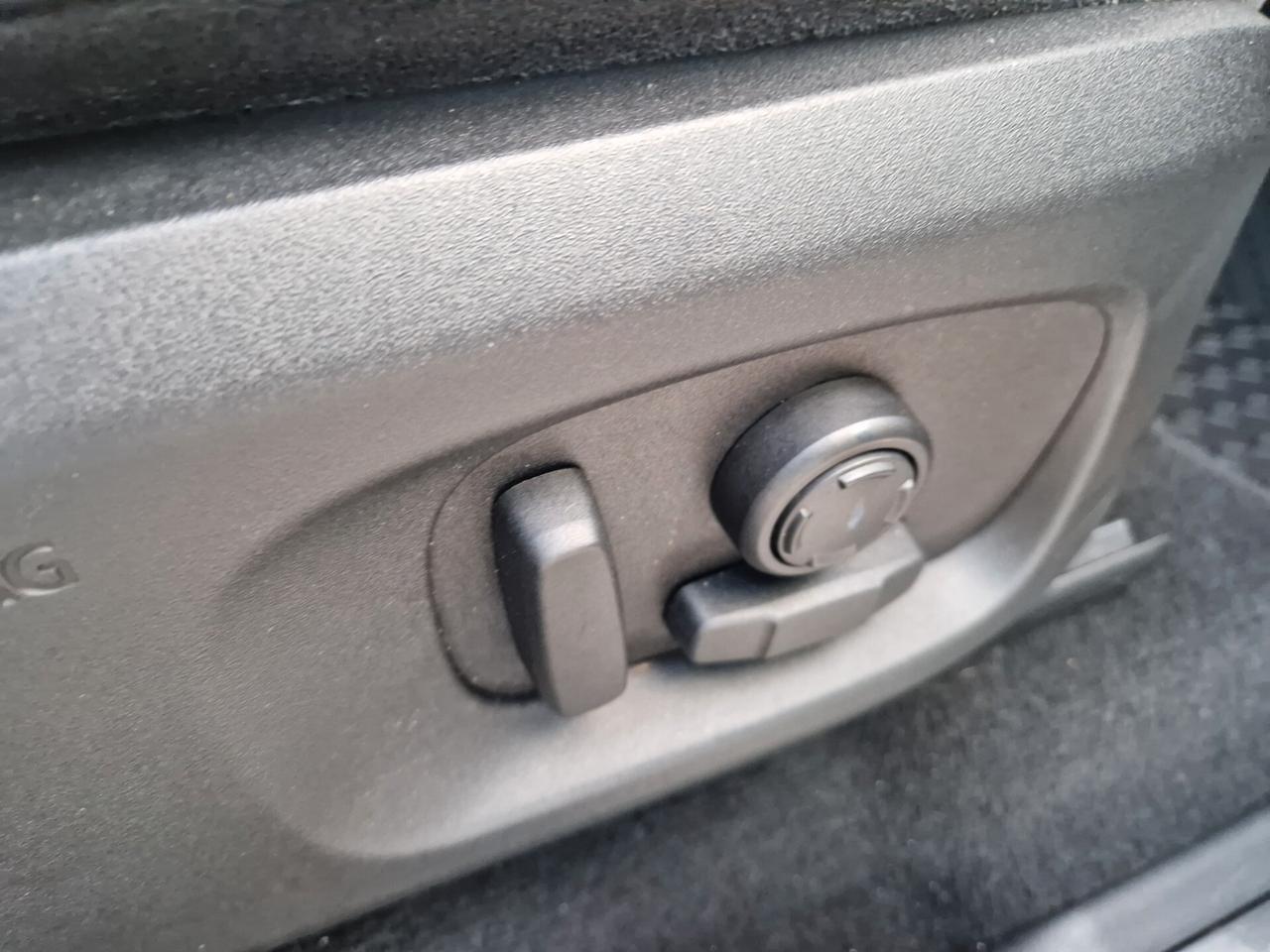 Land Rover Range Evoque 2.0 TD4 150 CV 5p. Business Edition Pure