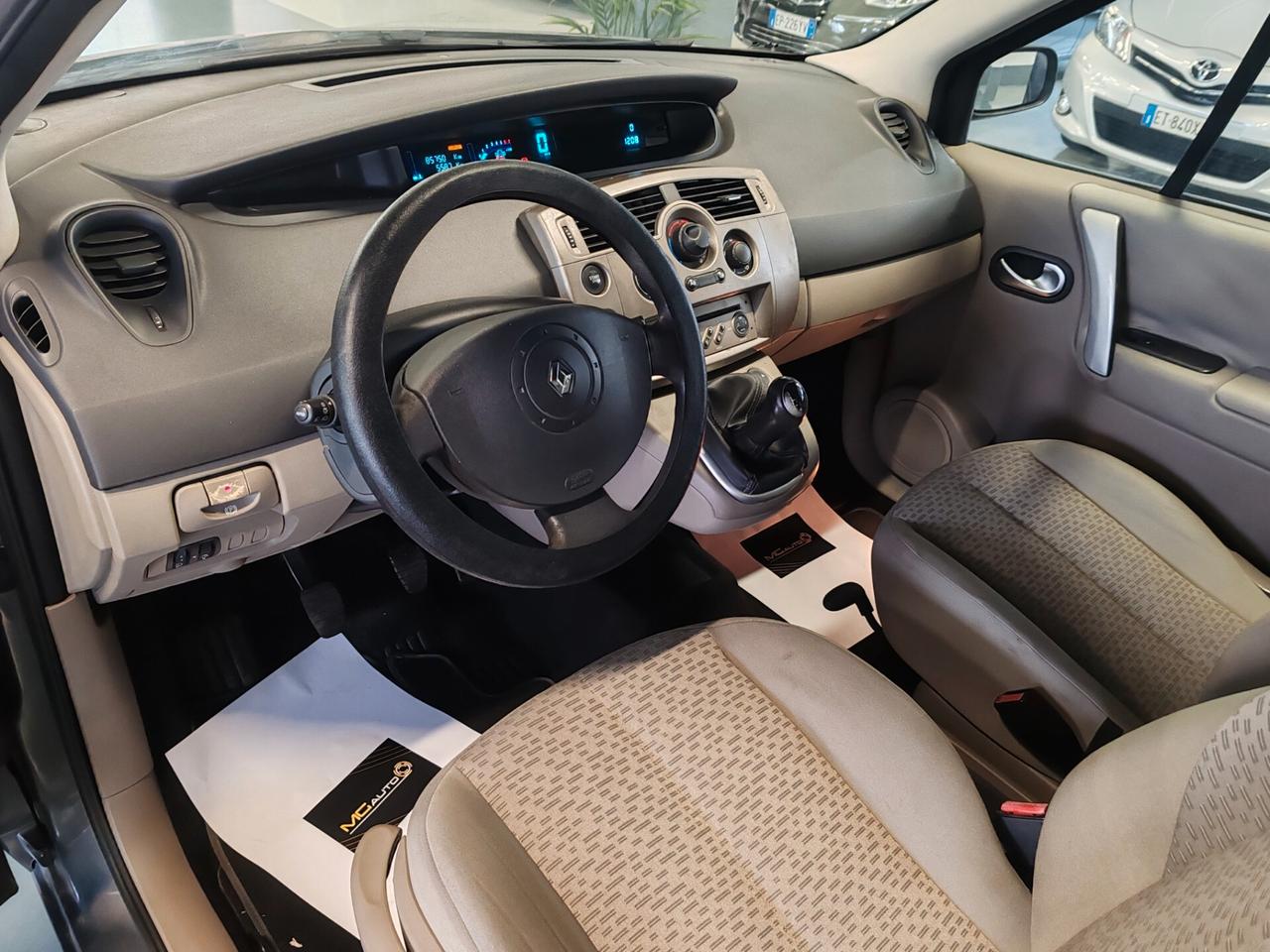 Renault Scenic Scénic 1.6 16V Pack