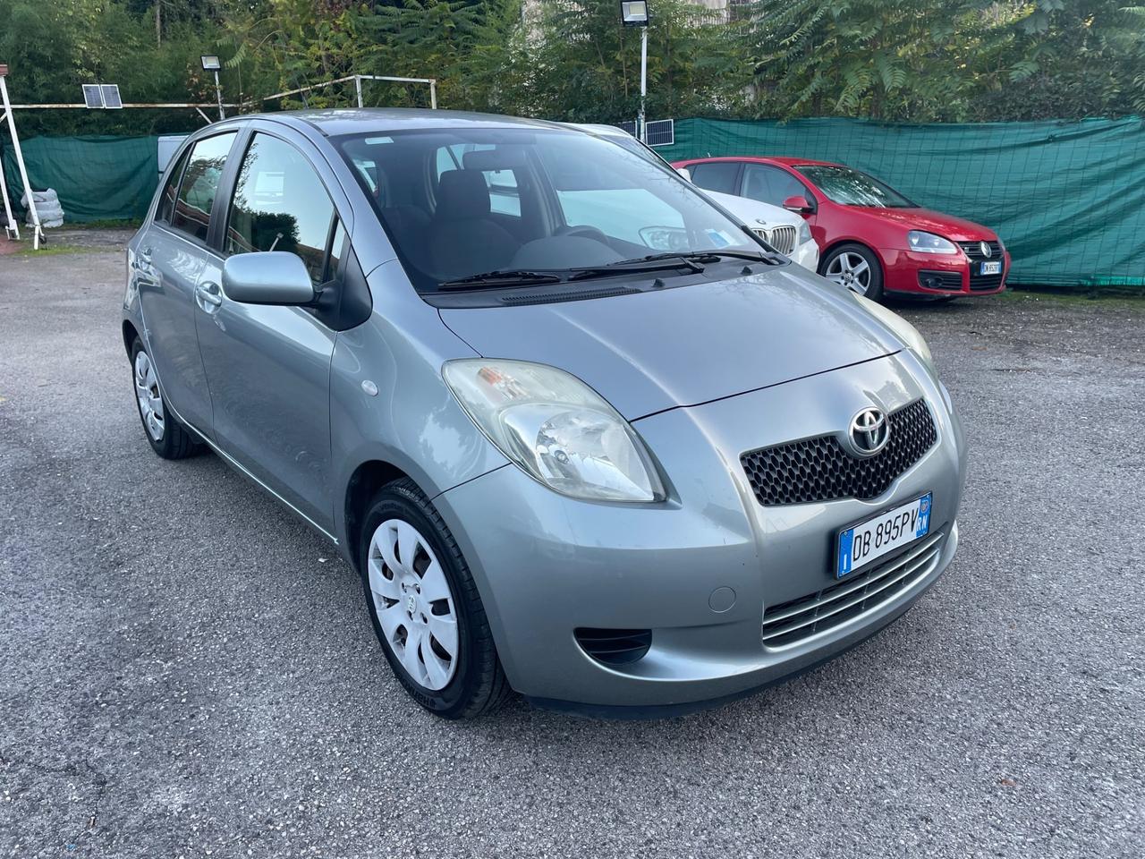 Toyota Yaris 1.3 gpl