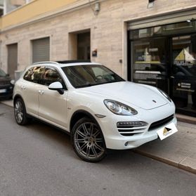 Porsche Cayenne 3.0 Diesel **FULL**