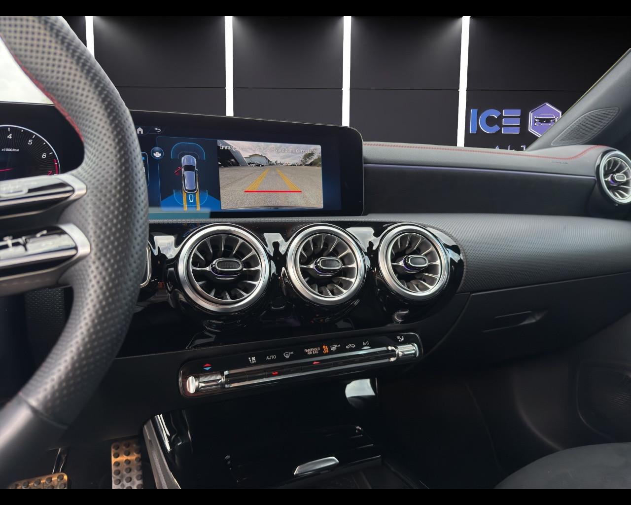 Mercedes-Benz CLA S.Brake (X118) - CLA 180 Automatic Shooting Brake AMG Line Premium Plus