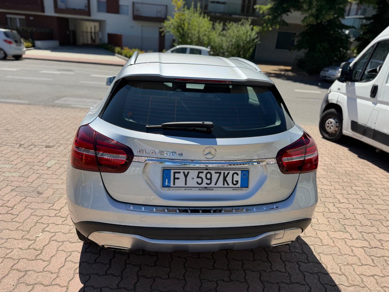 Mercedes-benz GLA 200 d Automatic Premium