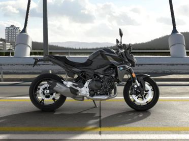 BMW F 900 R Triple Black