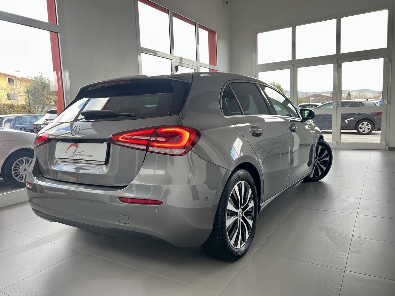 MB CLASSE A 180d AUTOMATIC BUSINESS LINE - 2022