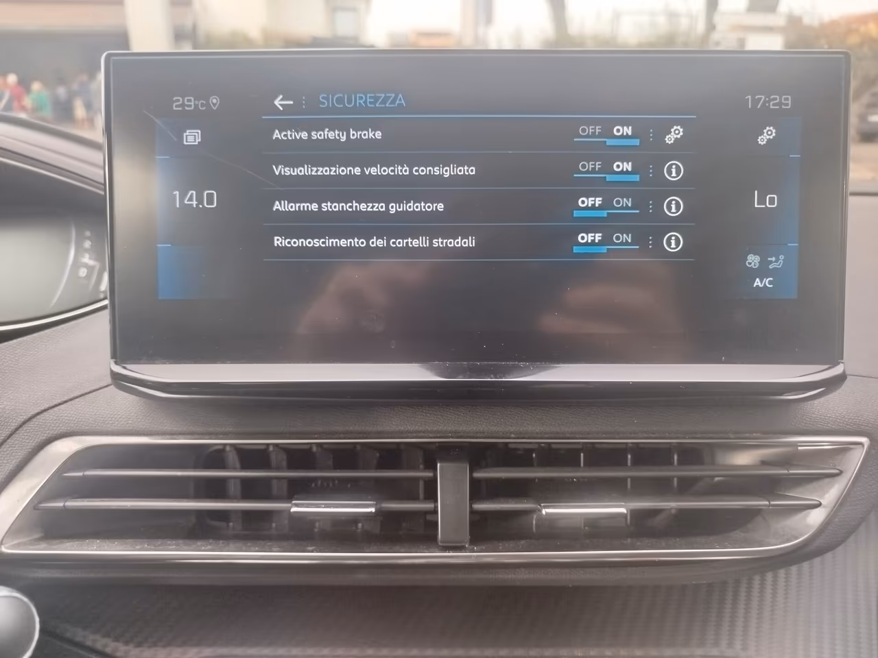 PEUGEOT 3008 ALLURE 1.5hdi - EAT8- UNIPRO*PREZZO BOMBA FINO AL 27 AGOSTO* RESTYLING- KM CERTI