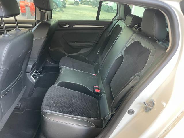 RENAULT Megane SPORTER BLUE DCI 115CV INTENS