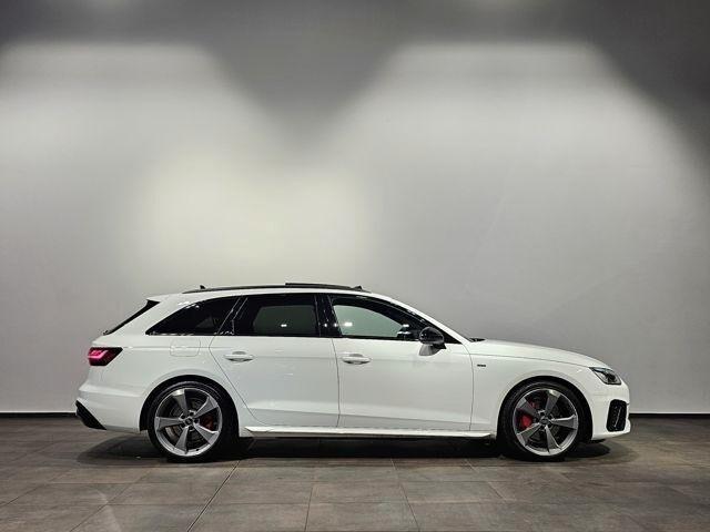 Audi A4 Avant 40 TDI S tronic line edition