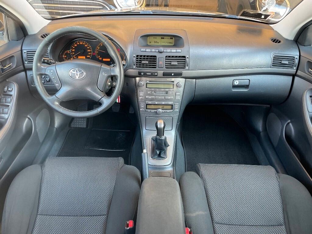 Toyota Avensis 1.8 benzina SW