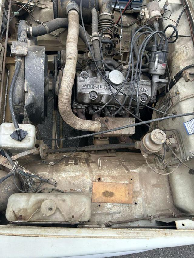SUZUKI Samurai 1.0 Berlina