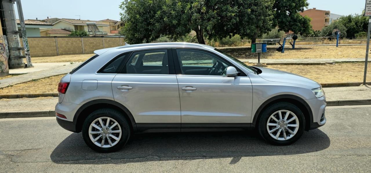 Audi Q3 2.0 TDI 150 CV quattro S tronic Business