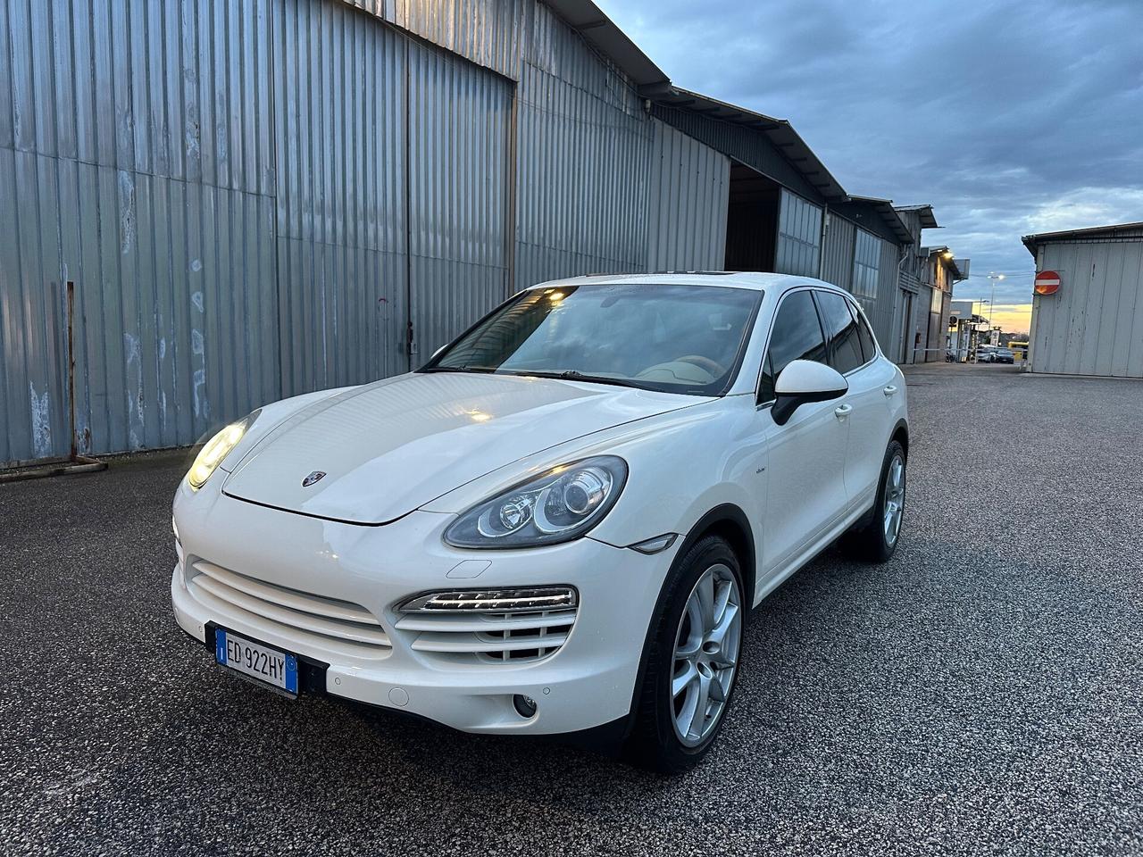 Porsche Cayenne 3.0 S Diesel PARI AL NUOVOp