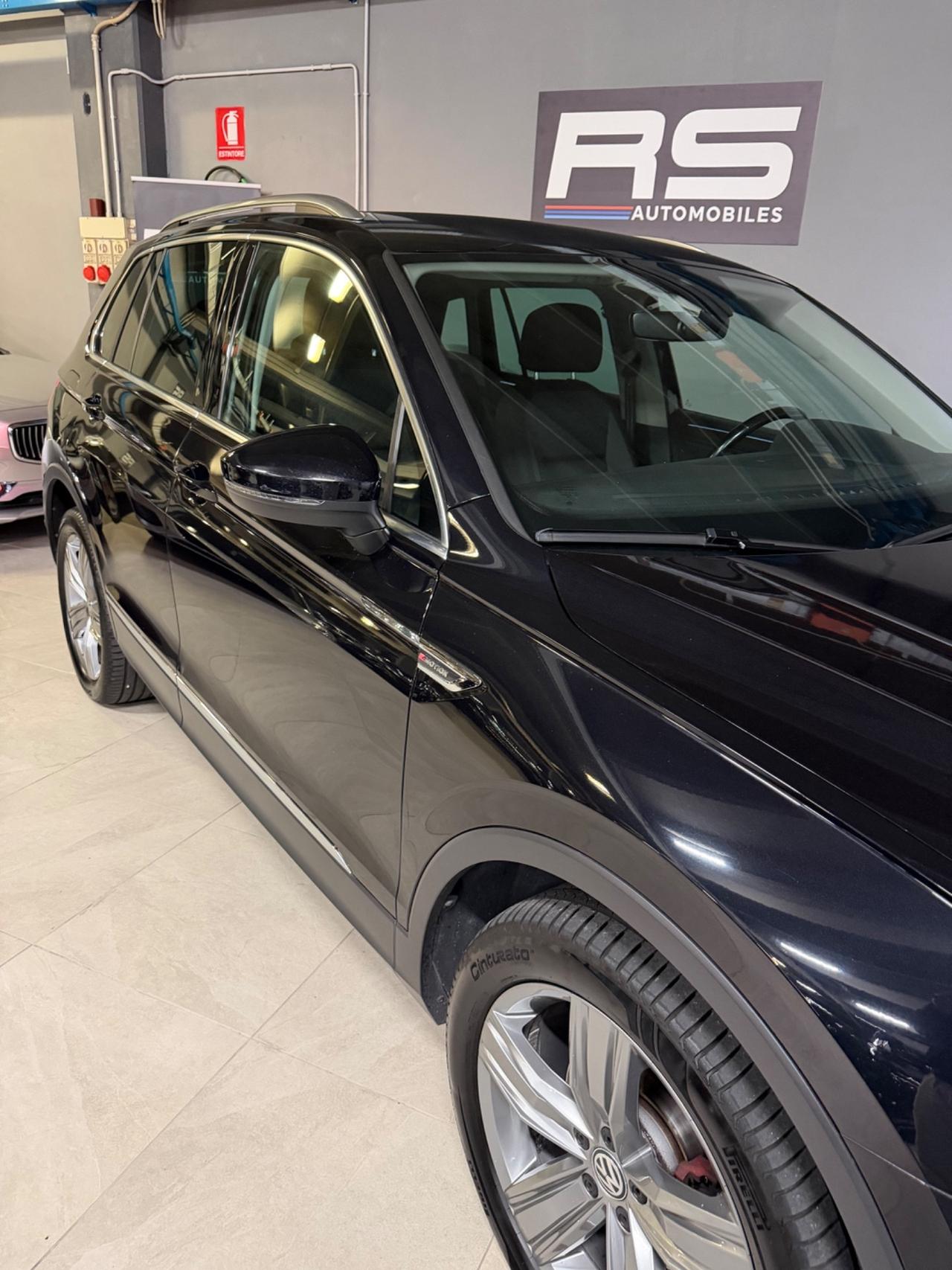 Volkswagen TIGUAN 2.0 TDI 4x4 EU6B BLUEMOTION TECNOLOGY KMCERT