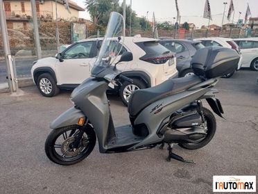 Honda - SH 350 - i Sport