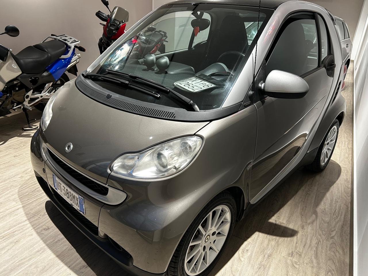 Smart ForTwo 800 33 kW coupé passion cdi
