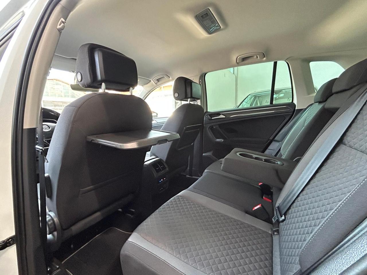 Volkswagen Tiguan 2.0 TDI SCR DSG 4MOTION R-LINE