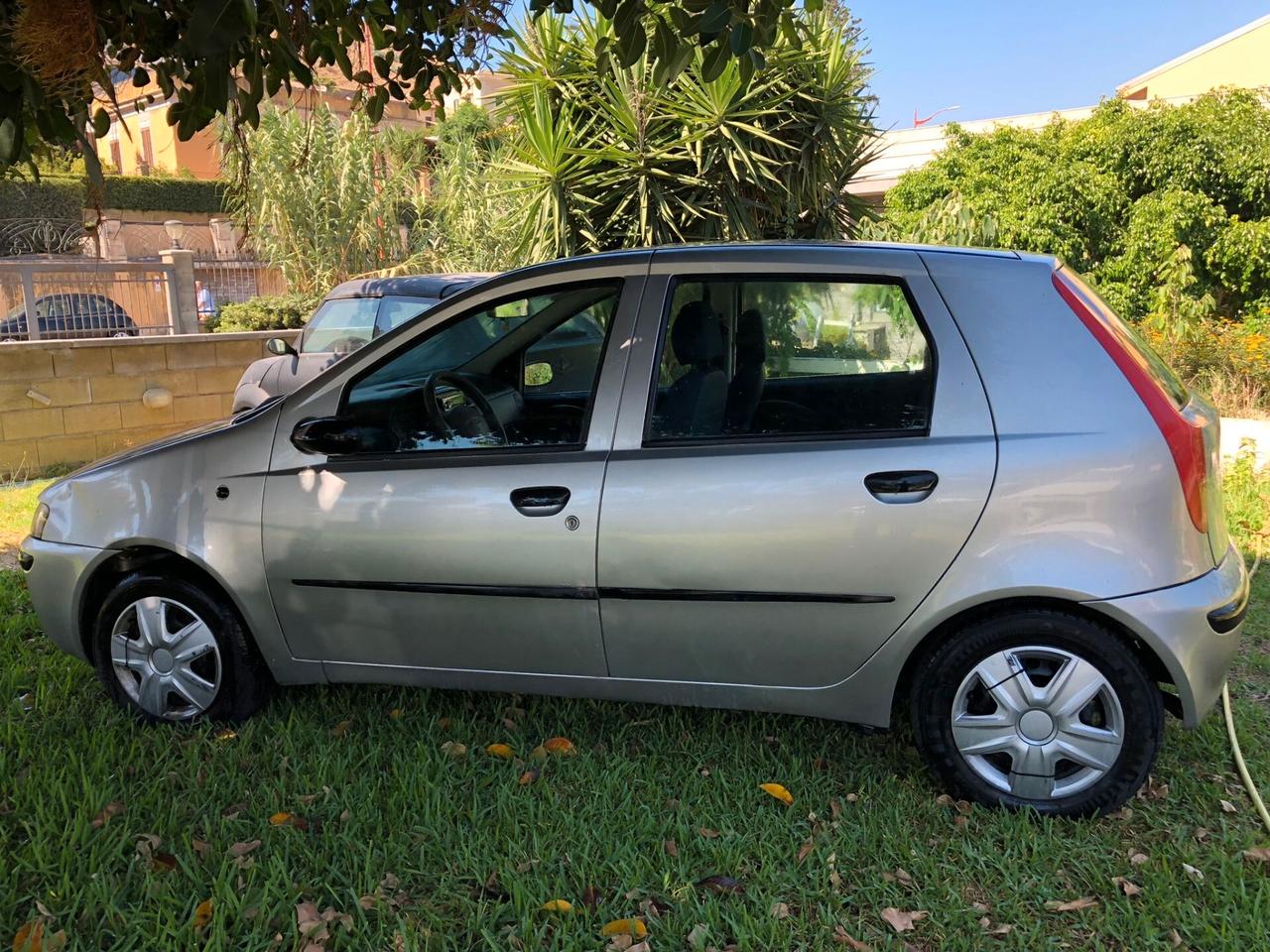 Fiat Punto 1.2i 16V cat 5 porte ELX