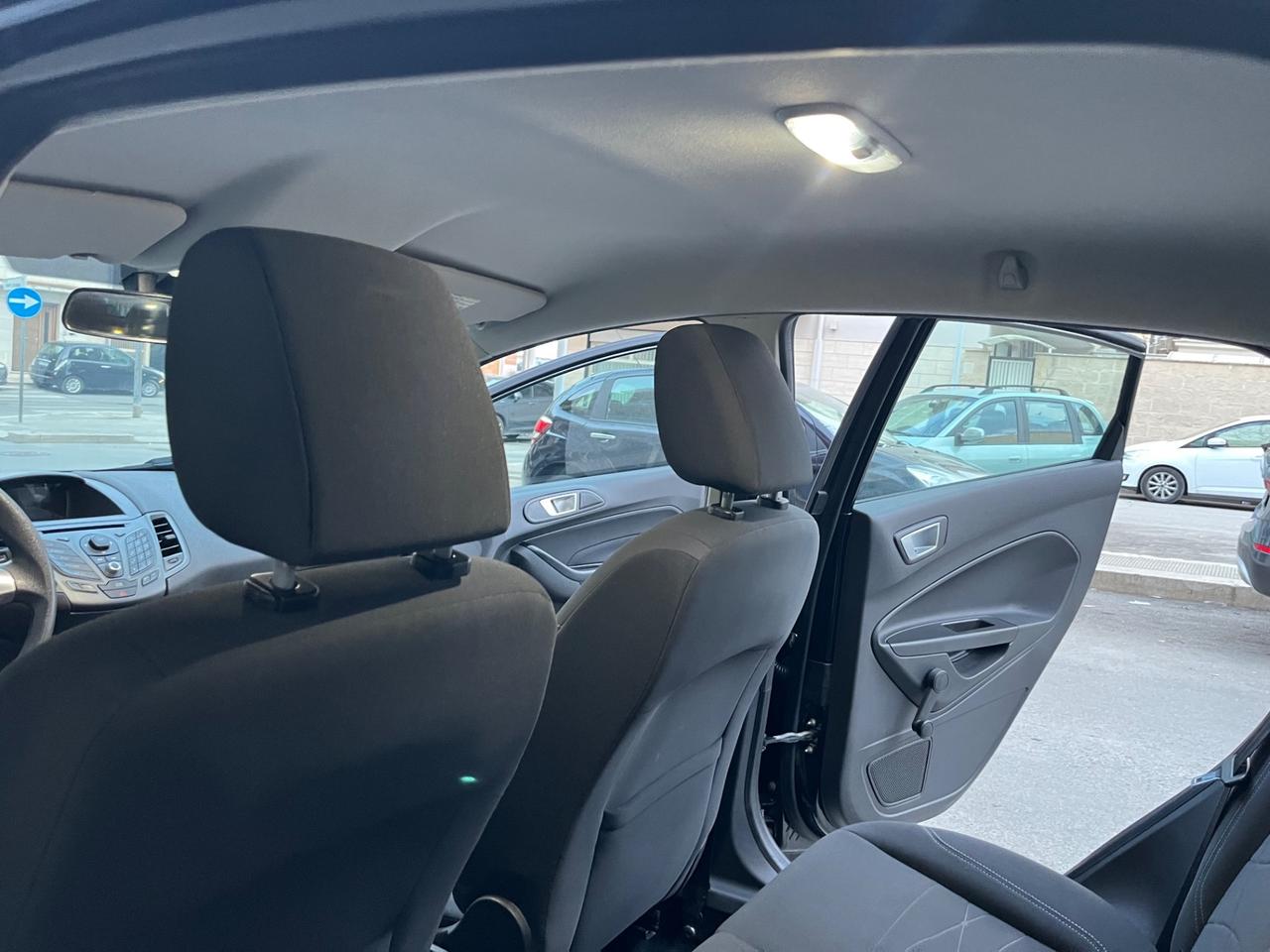 Ford Fiesta 1.5 TDCi 75CV 5 porte Business