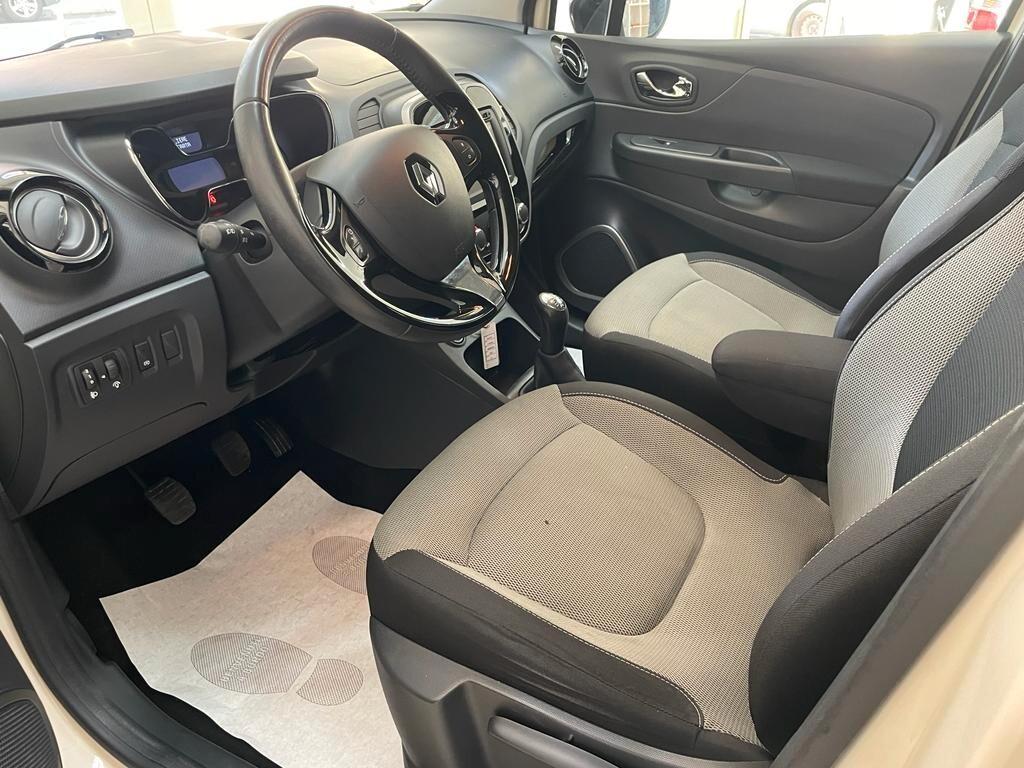 Renault Captur / 1.5cc 90cv / Diesel / 88000km