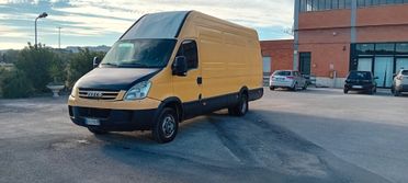 Iveco Daily 35S18P 3.0 Hpt maxi gancio traino