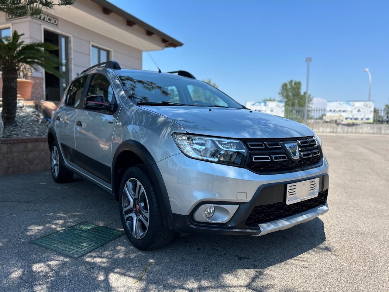 Dacia Sandero Stepway GPL 90 CV Techroad