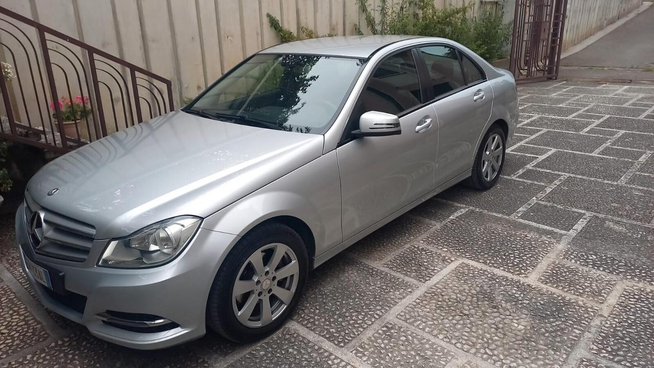 Mercedes-benz C 180 200 CDI Elegance
