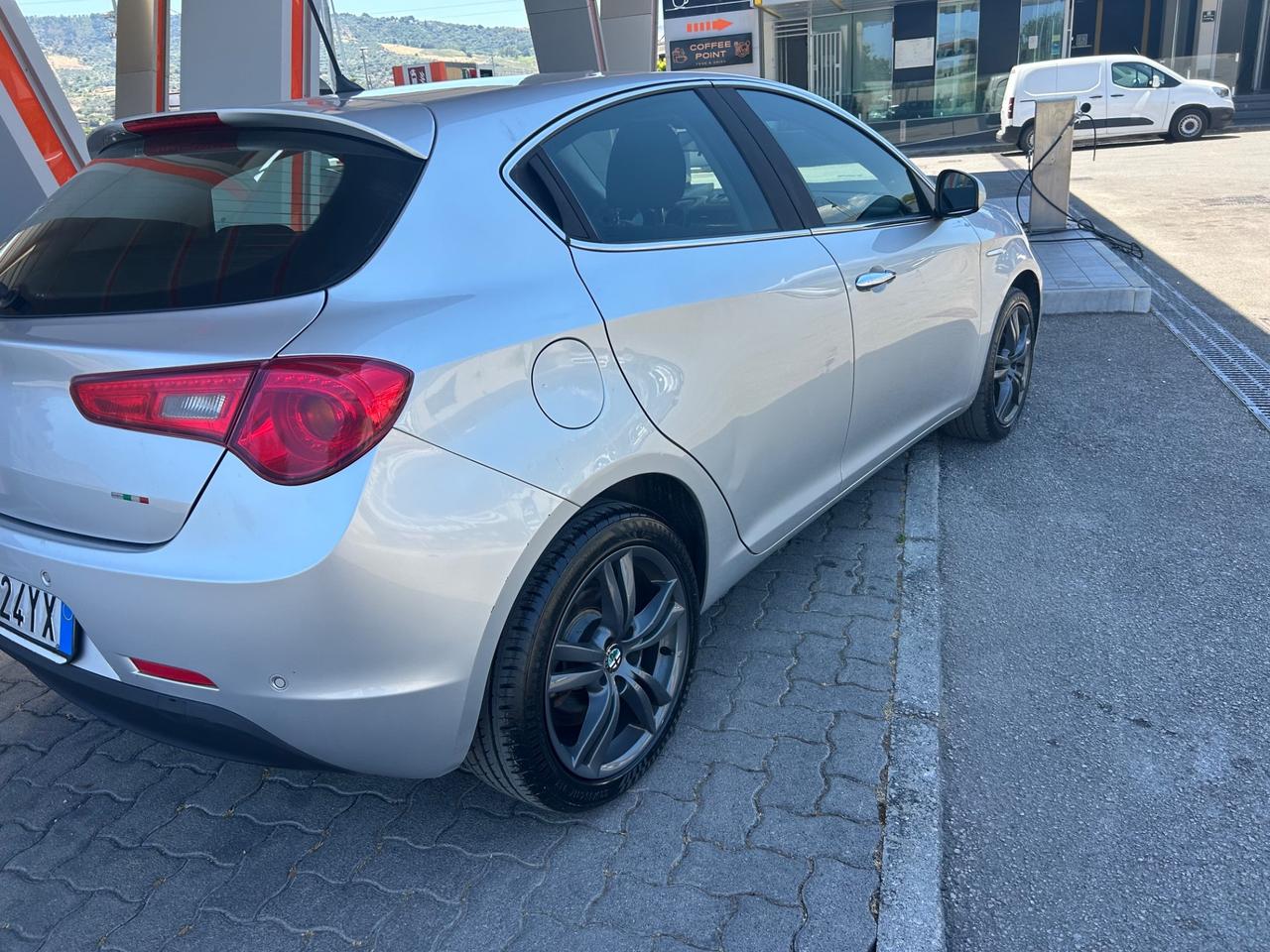 Alfa Romeo Giulietta 1.6 JTDm-2 105 CV Distinctive