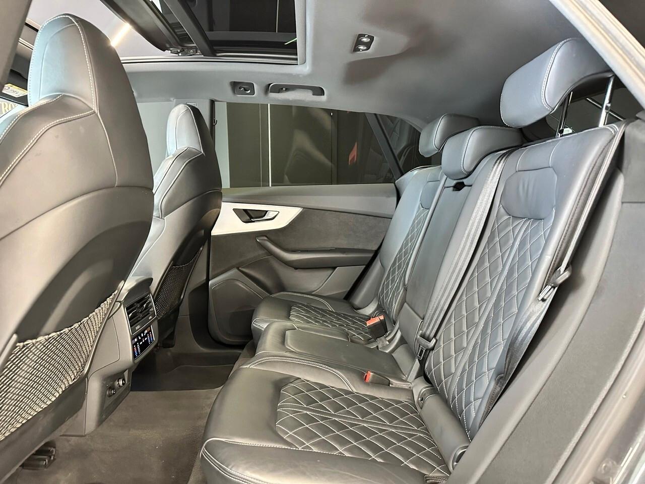 AUDI Q8 50 TDI 286 CV TETTO S LINE FULL