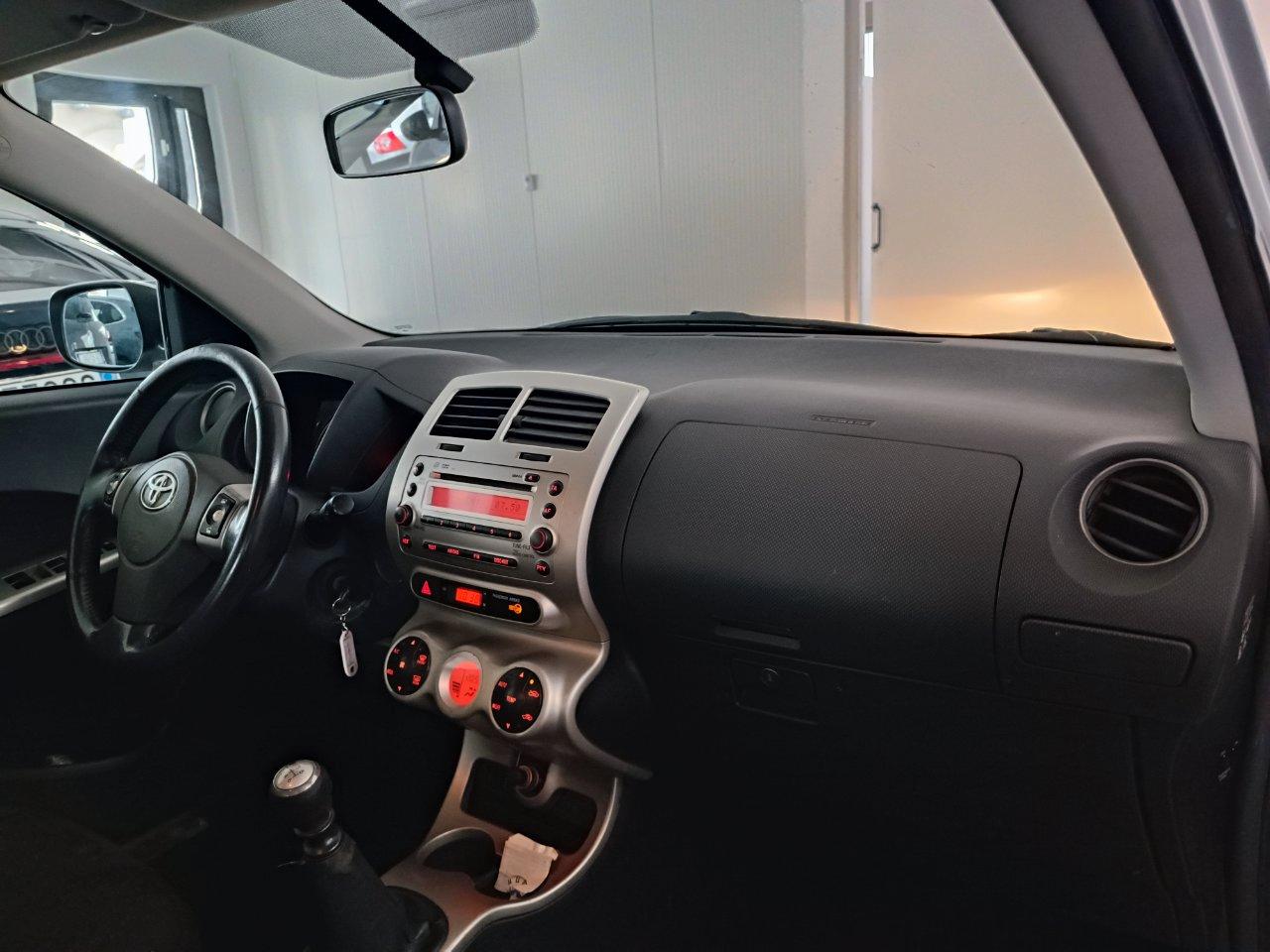 Toyota Urban Cruiser 1.4 d-4d Sol Awd