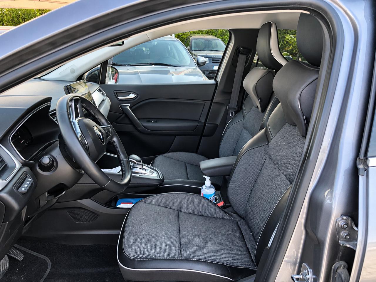 Renault Captur Plug-in Hybrid E-Tech 160 CV Intens