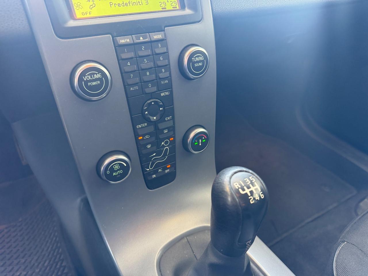 Volvo V50 D4 R-design