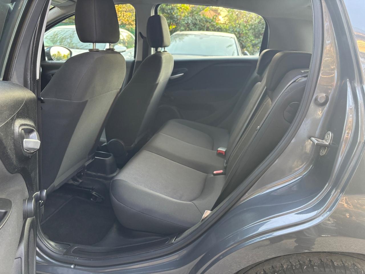 Fiat Punto 1.2 8V 5 porte Lounge OK Neopatentati