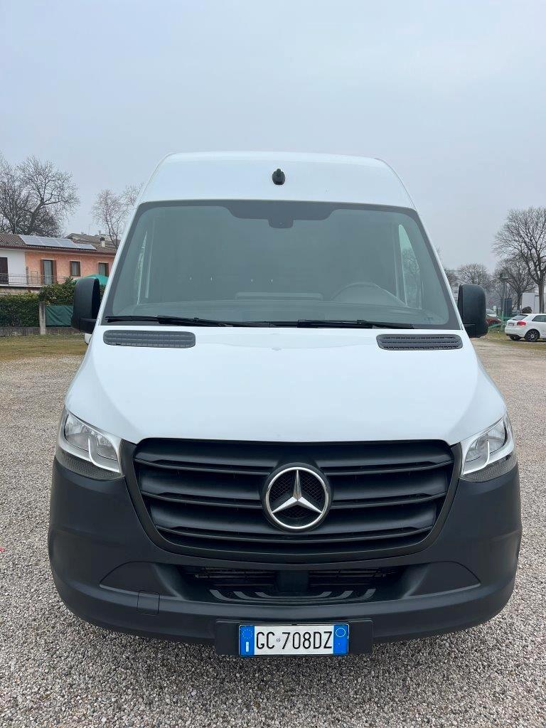 Mercedes Benz 311 Cdi Sprinter F39/33