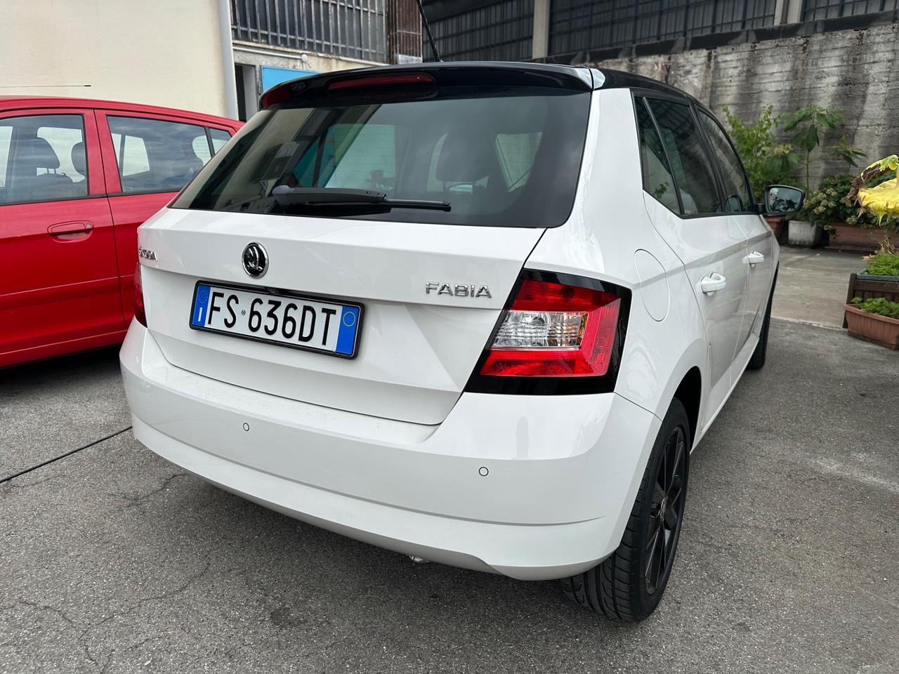 Skoda Fabia 1.0 MPI 60 CV Twin Color Design Edition Nero