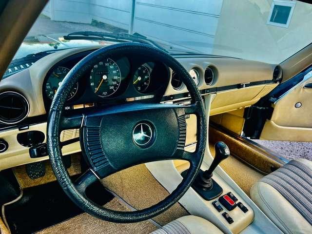 Mercedes-Benz SLC 380