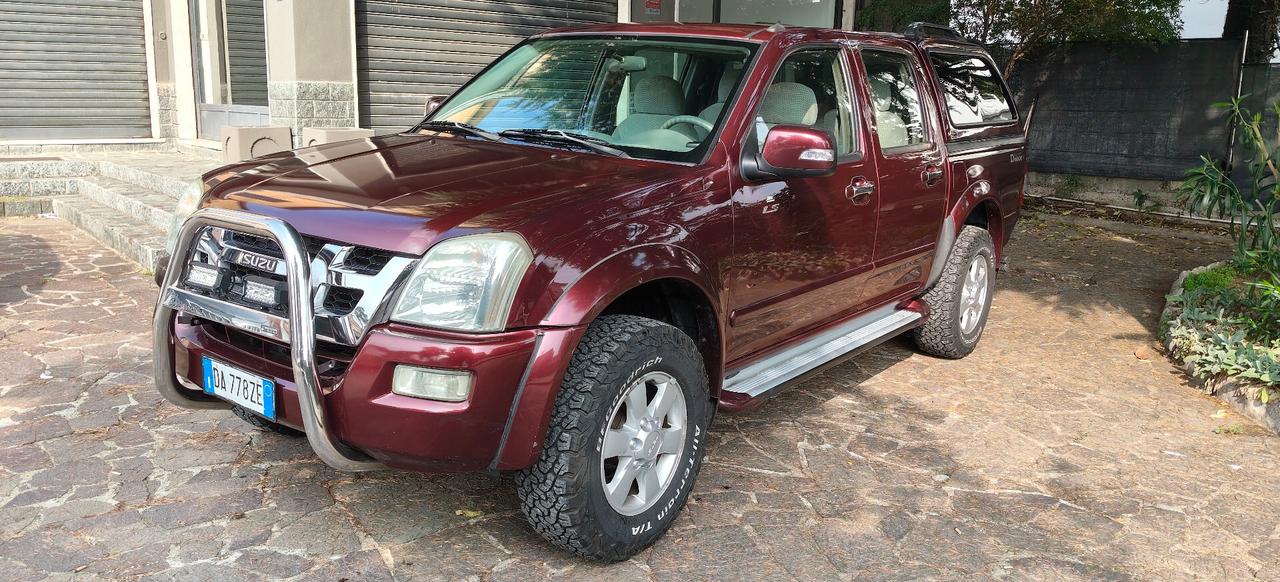 Isuzu D-Max 3.0 TD 4WD Aut e Gancio PICK UP