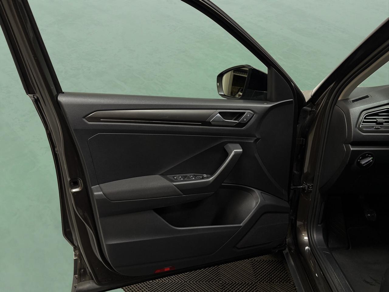 Volkswagen T-Roc 1.0 TSI 115 CV - PRONTA CONSEGNA