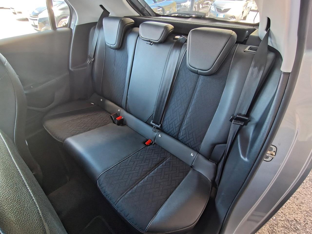 Opel Corsa 1.2 Benz GS Line IMPECCABILE