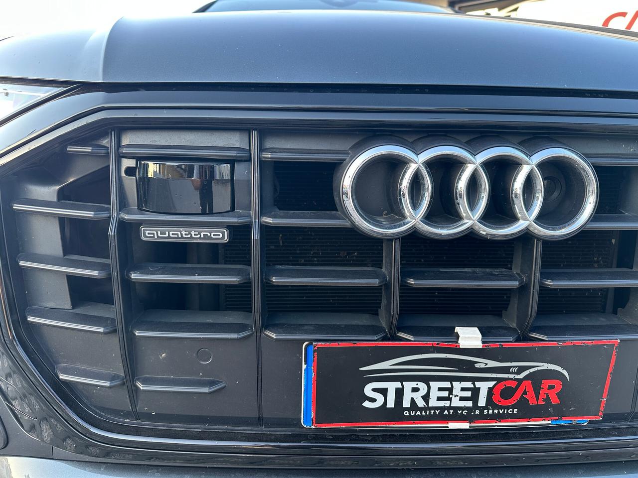 Audi Q8 50 TDI 286 CV quattro tiptronic Sport