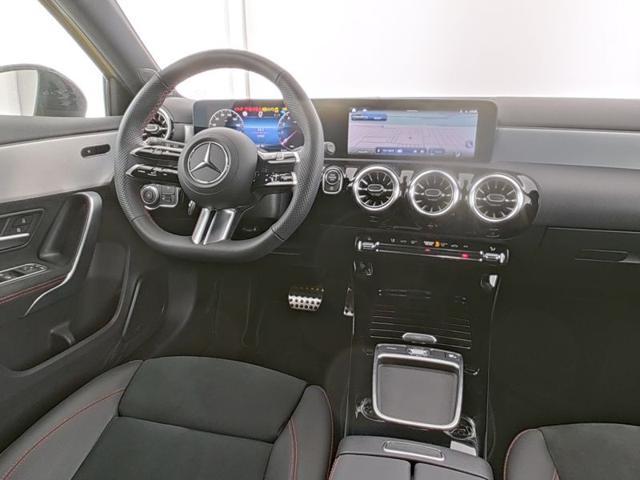 MERCEDES-BENZ A 200 Automatic AMG Line Advanced Plus Mild Hybrid