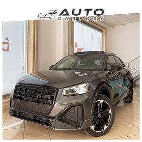 Audi Q2 30 TDI S tronic Identity Black con tetto apribile