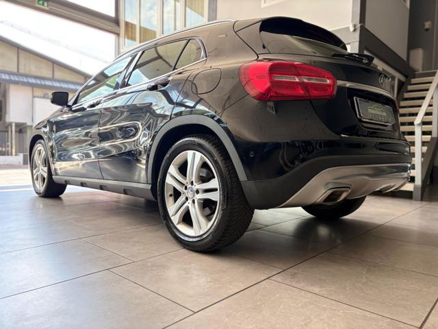 MERCEDES-BENZ GLA 180 d 109CV CRUISE Park Assist DYNAMIC SELECT *UNIPRO*