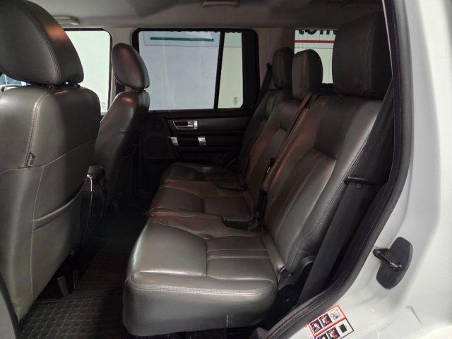 LAND ROVER Discovery 4 3.0 TDV6 211CV 7 POSTI
